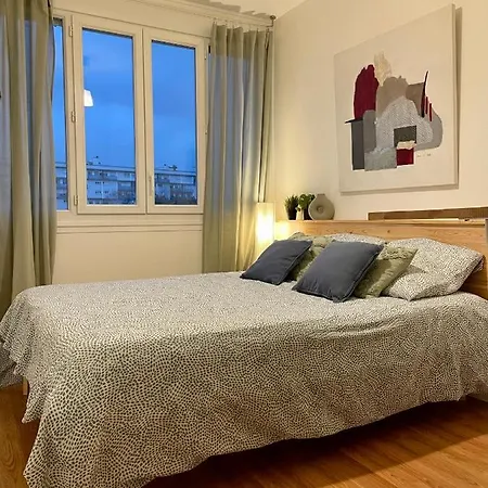 Apartment Hopitaux