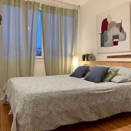 Apartment Hopitaux *